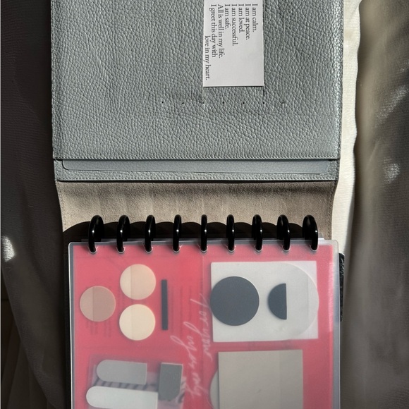 Cloth& Paper Gray Leather Folio - Picture 5 of 14